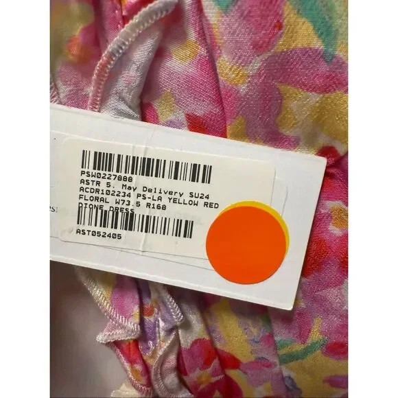 ASTR the label Dione Floral V Neck Wrap Dress Brunch Vacations size S NWT - Picture 7 of 7